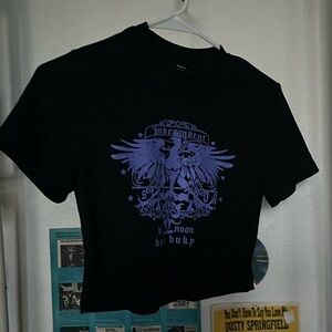 black cropped tee with cool design